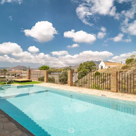 بيت للعطل 3 Bedroom Beautiful In ميخاس